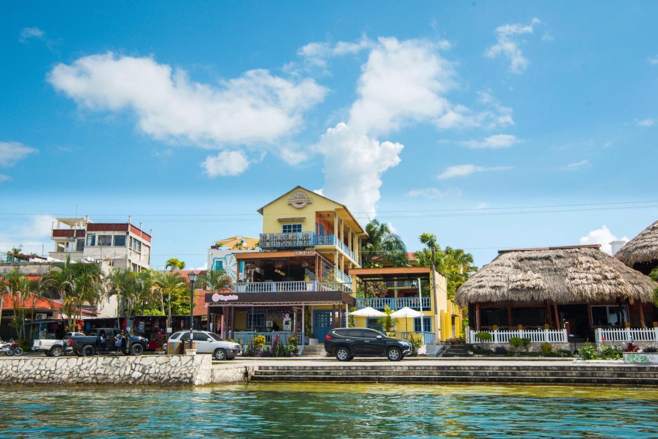 Hotel Casona De La Isla Флорес Екстер'єр фото