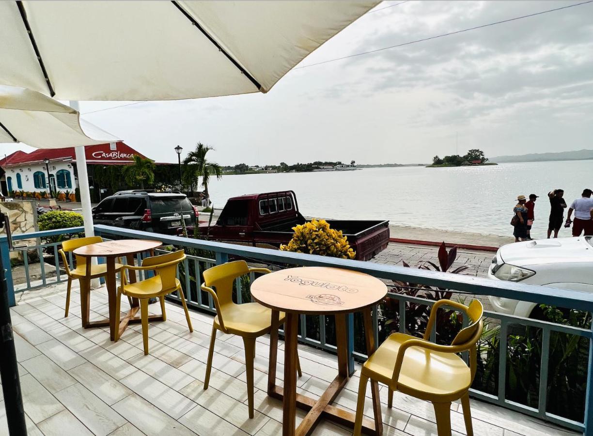 Hotel Casona De La Isla Флорес Екстер'єр фото