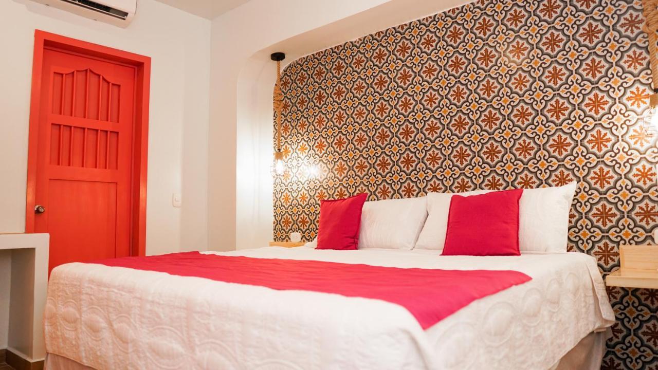Hotel Casona De La Isla Флорес Екстер'єр фото