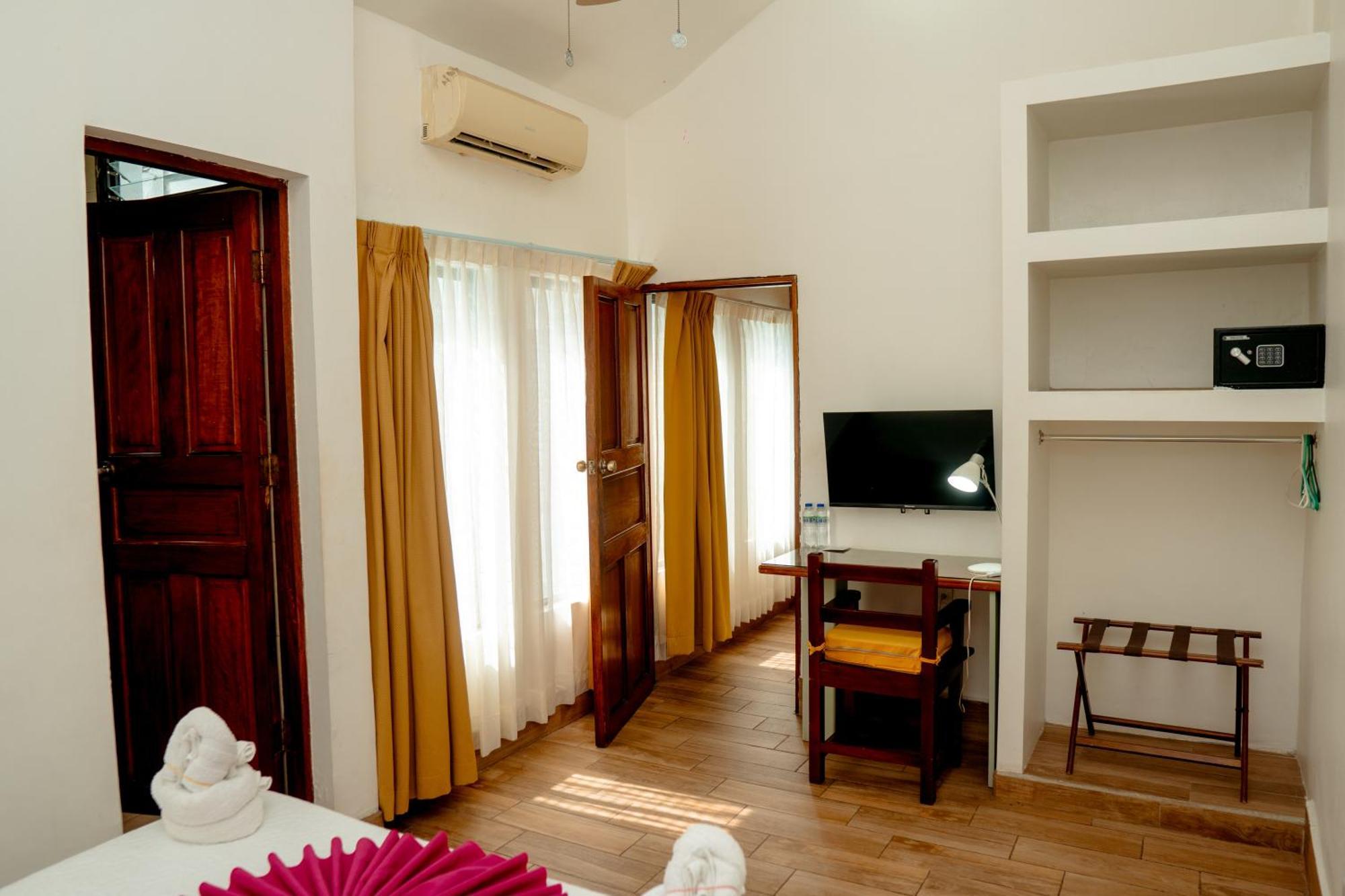 Hotel Casona De La Isla Флорес Екстер'єр фото