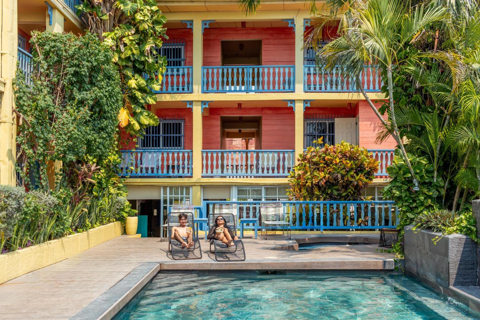 Hotel Casona De La Isla Флорес Екстер'єр фото